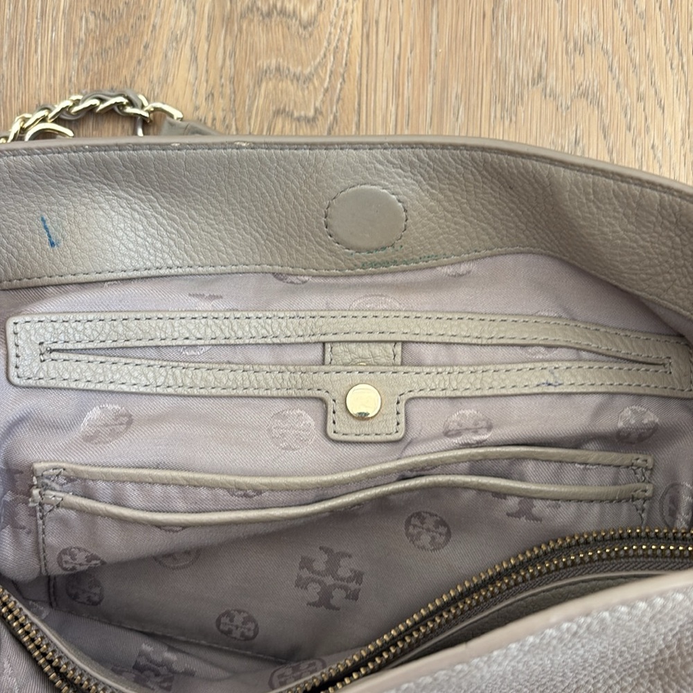 Tory Burch Taupe Chain Shoulder Bag - Picture 11 of 11